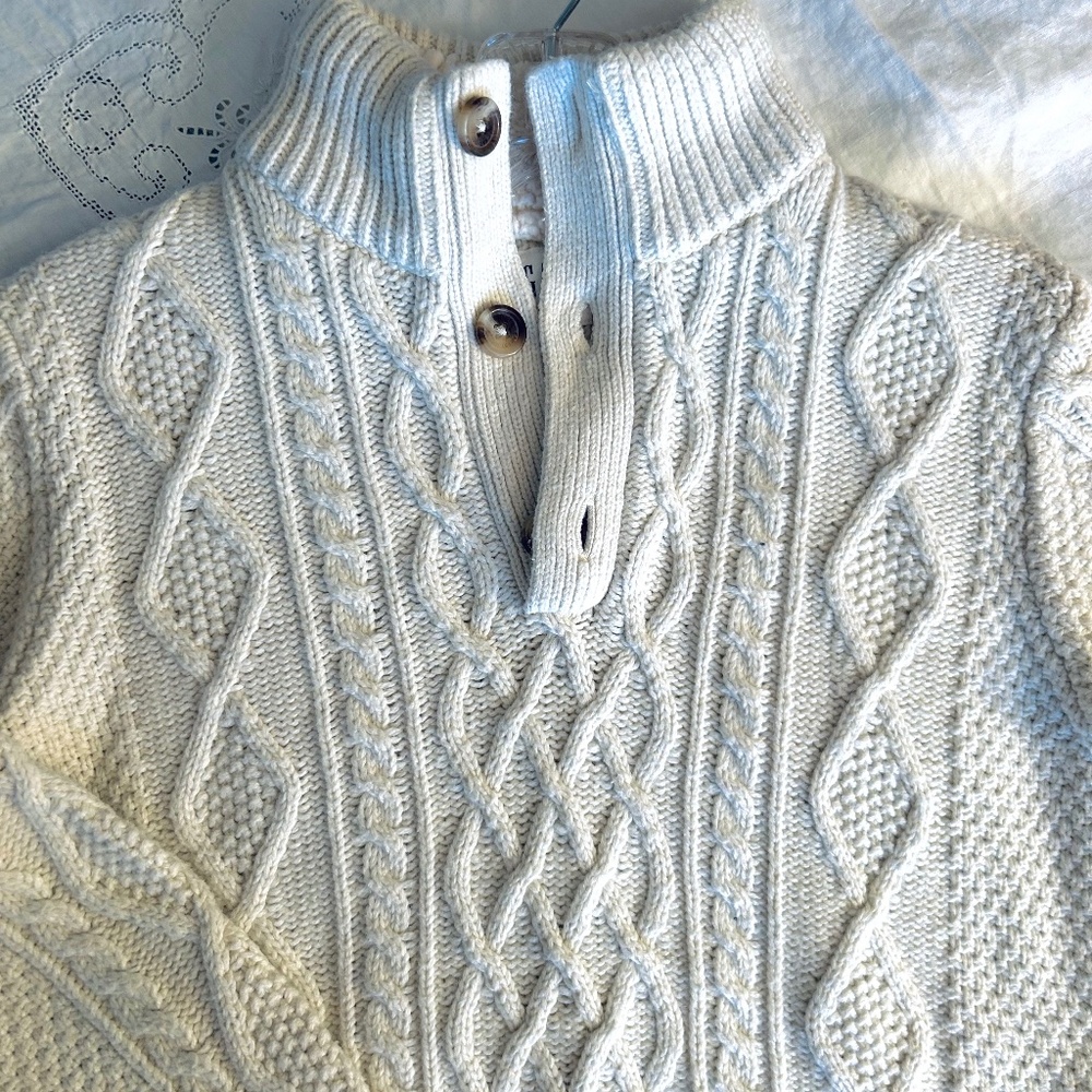 GAP cable knit cotton sweater kids size  9-10